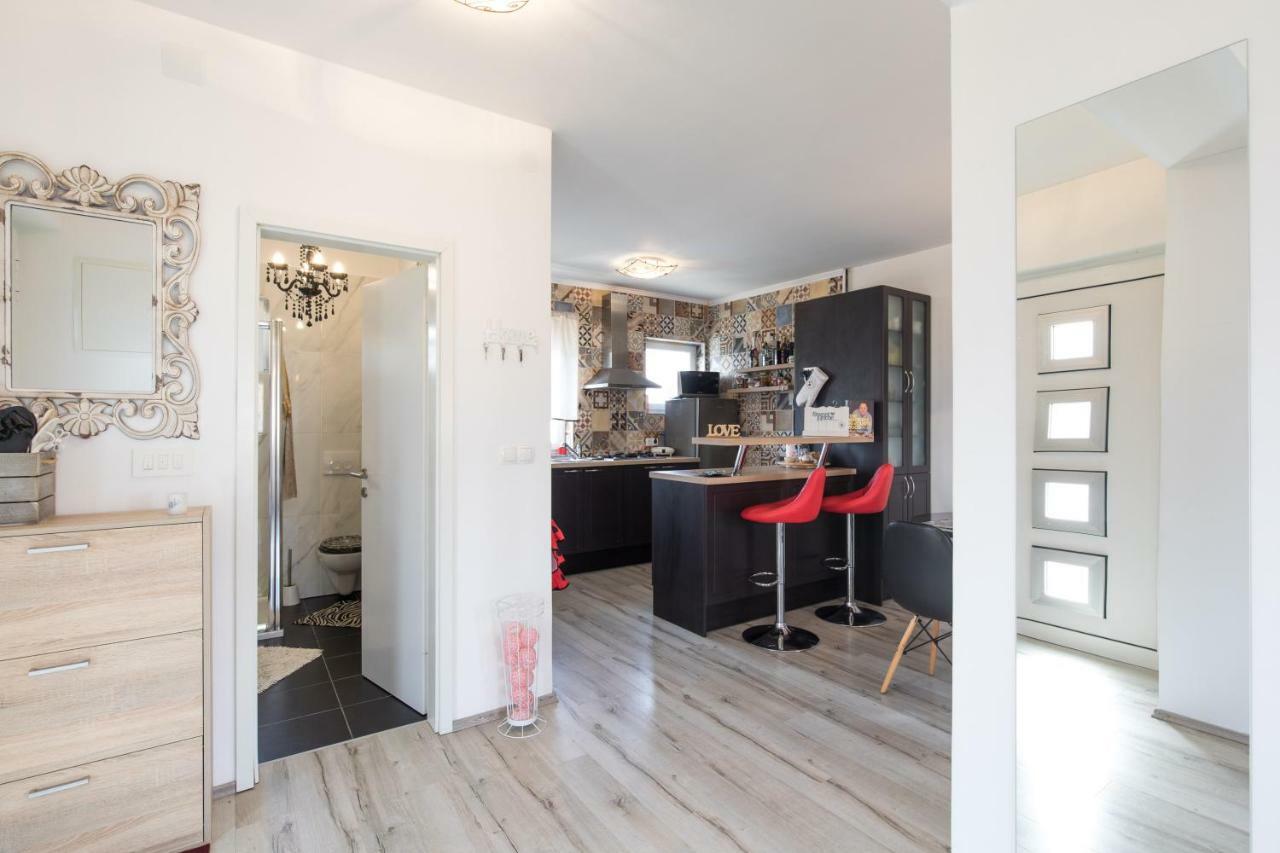 Chic Loft Appartment Krk Town Exterior foto